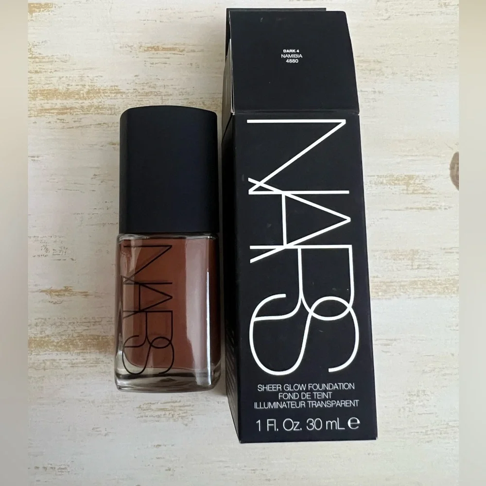 NARS sheer glow foundation NAMIBIA DARK 4 BRAND NEW WITH THE BOX